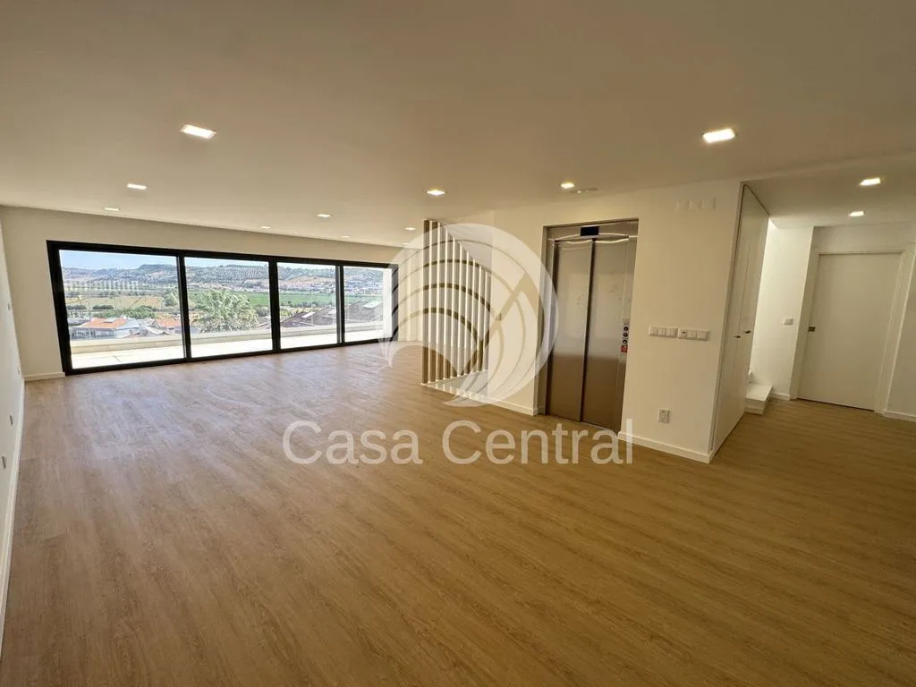Elutuba - Luxury House with Pool in Loures
