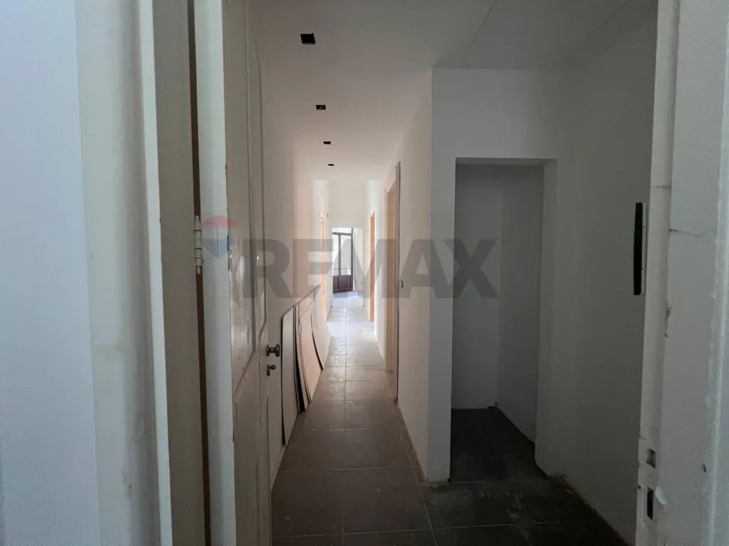Esik - Historic Building with Sea View in Ortigia