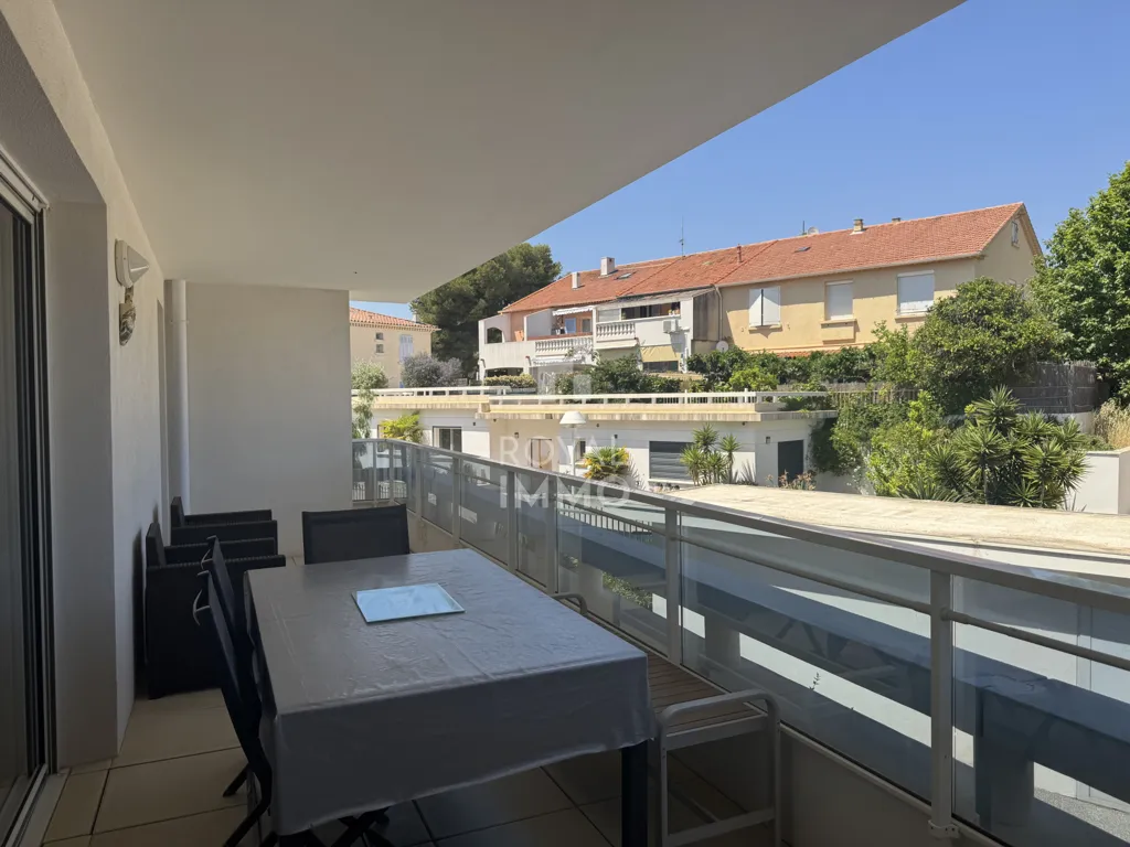 Rõdu - T2 Flat with Pool in Carqueiranne