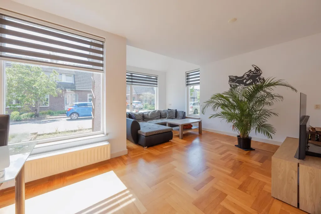 Maison 6 pièces à Broekhuizen