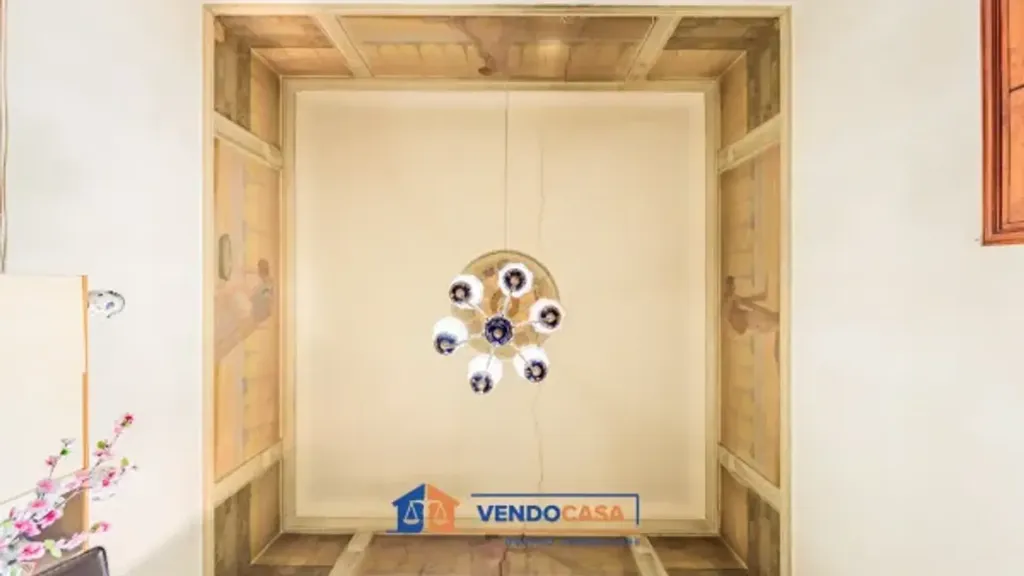 Entrée - Historic Luxury Apartment in Florence