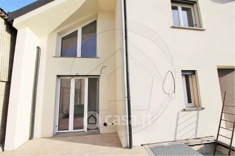 Välivaade - Contemporary Villa with Private Garden in Mariano Comense