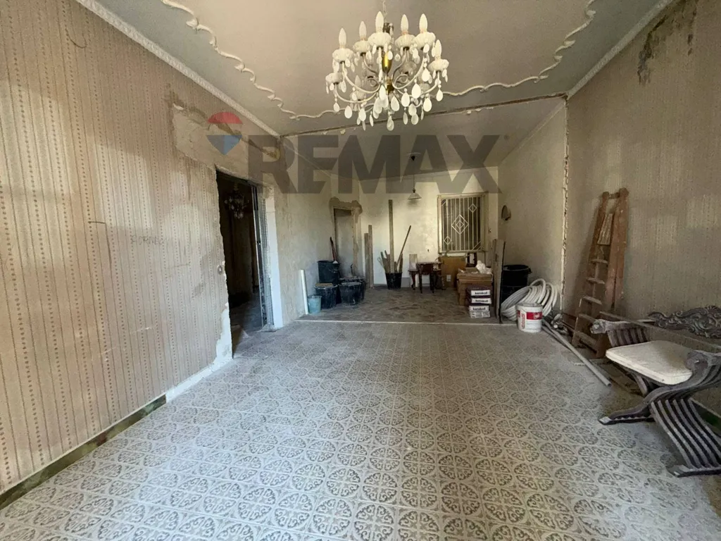Soggiorno - Three-Bedroom Apartment with Balcony in Modugno