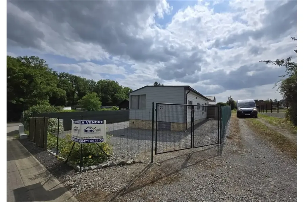 Extérieur - Bungalow avec Jardin et Terrasses à Somme-Leuze
