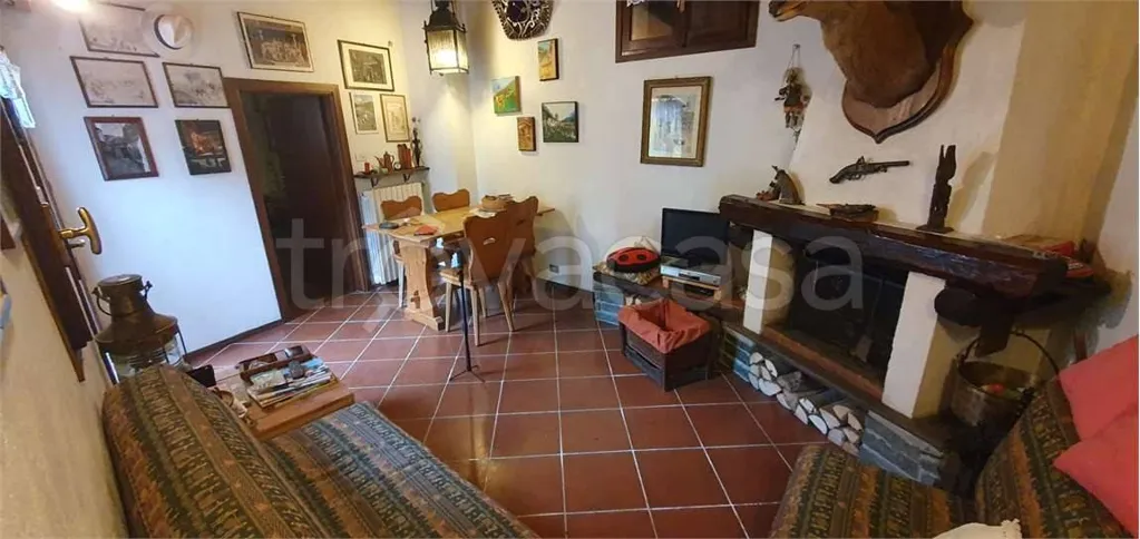 Séjour - Historic Cottage with Garden in Bardonecchia