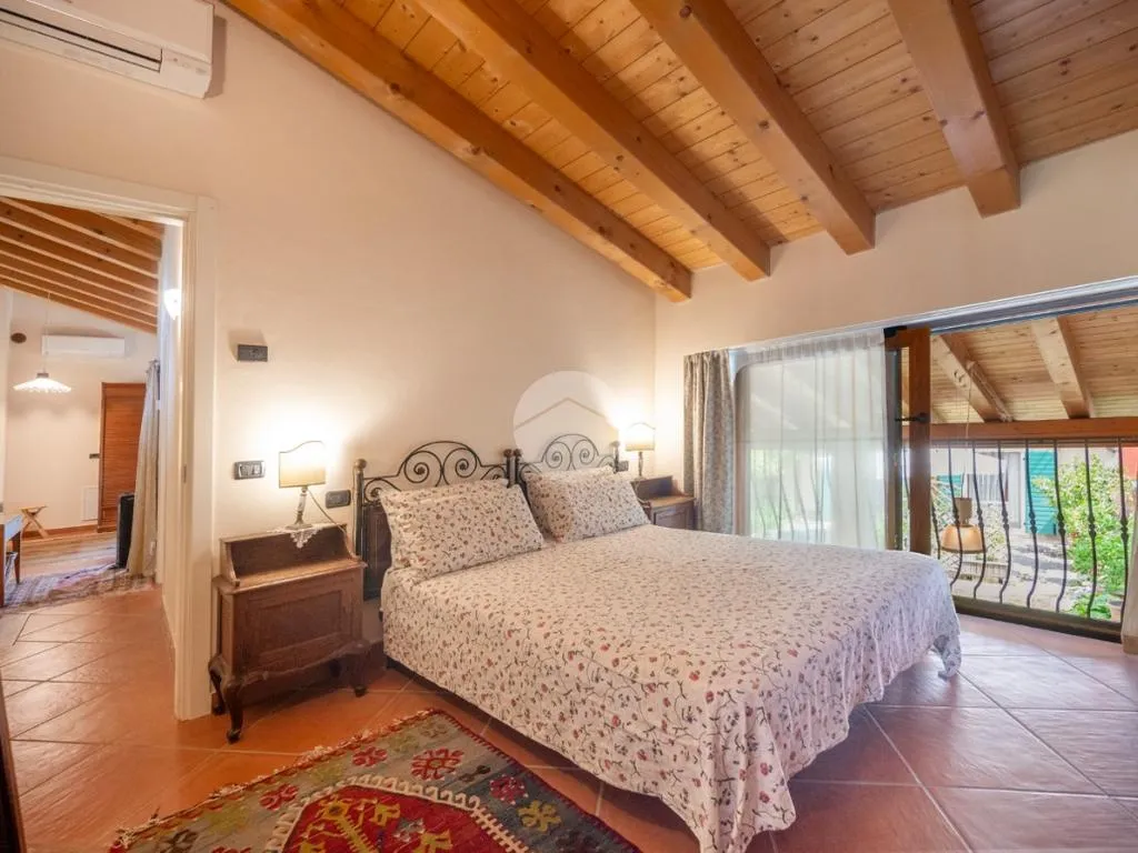 Camere da letto - Rustic Corte with Pool in Costermano