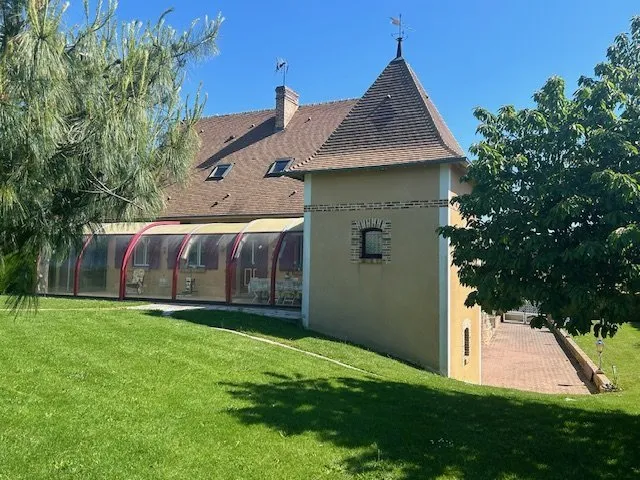 Extérieur - Maison de Caractère avec Jardin dans Environnement Calme