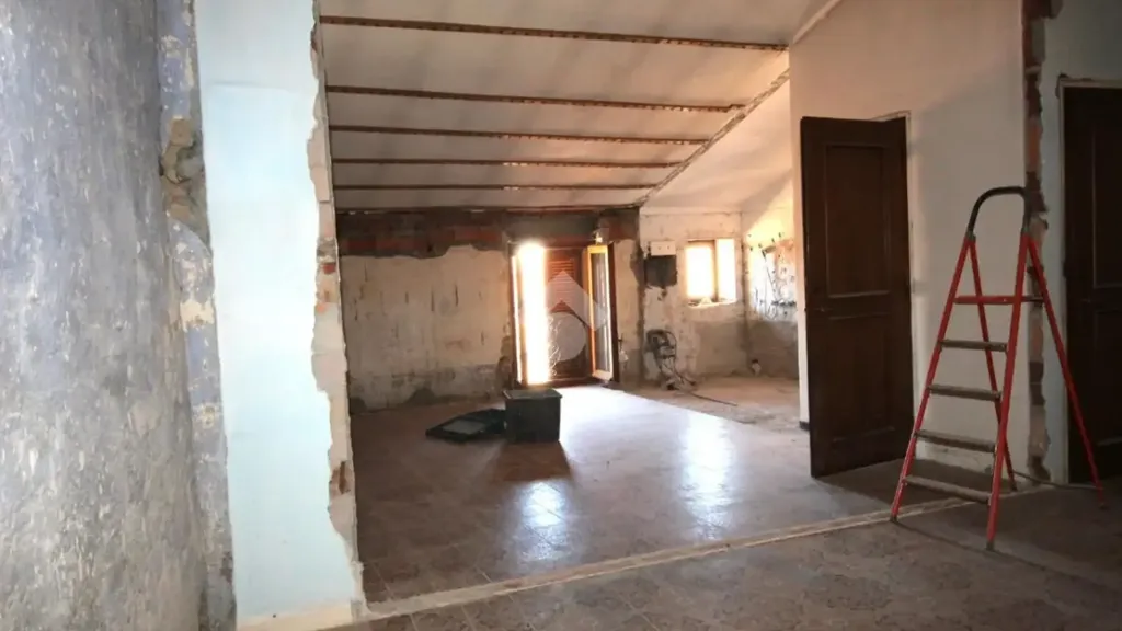 Pièces - Contemporary Trilocale in Bellusco Historic Centre