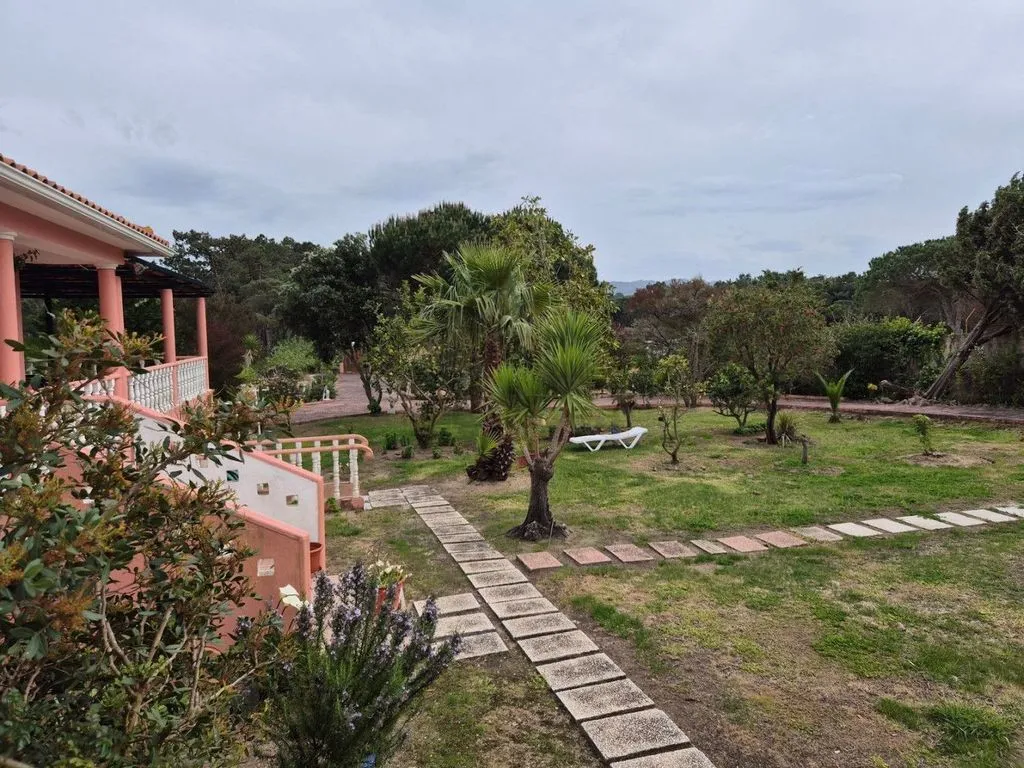 Garden - Luxury House with Pool in Sintra