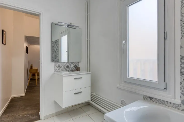 Vannitoad - Studio with Seine View in Melun Centre