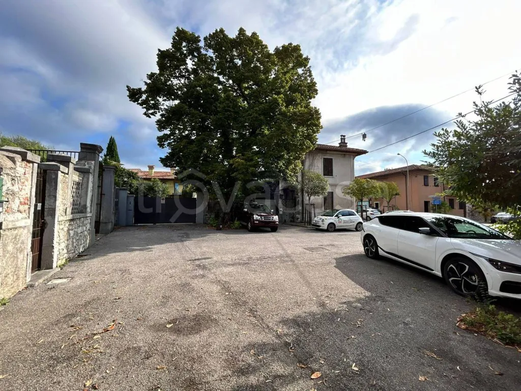 Esterno - Converted Office Apartment in Gradisca d'Isonzo