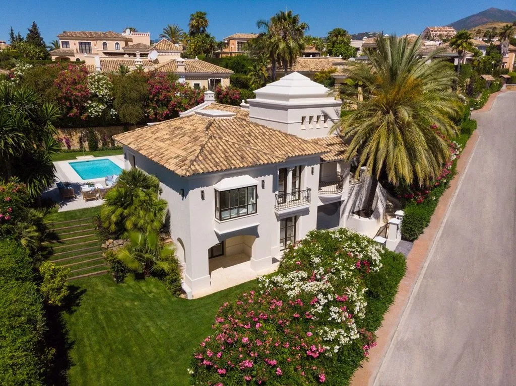 Extérieur - Luxury Villa with Pool and Mountain View in Marbella
