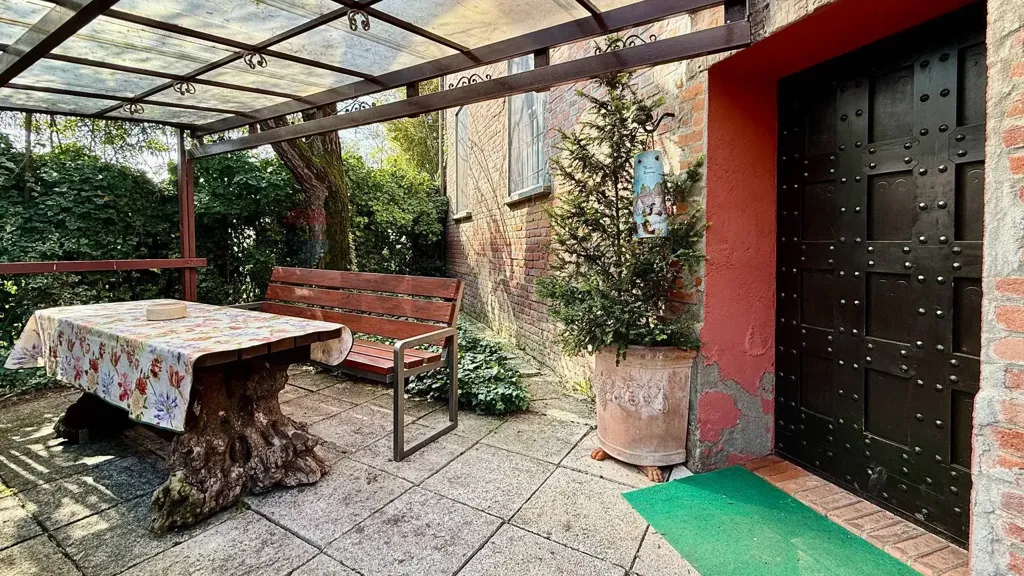 Terrazza - Rustico storico con piscina a Cappella De' Picenardi