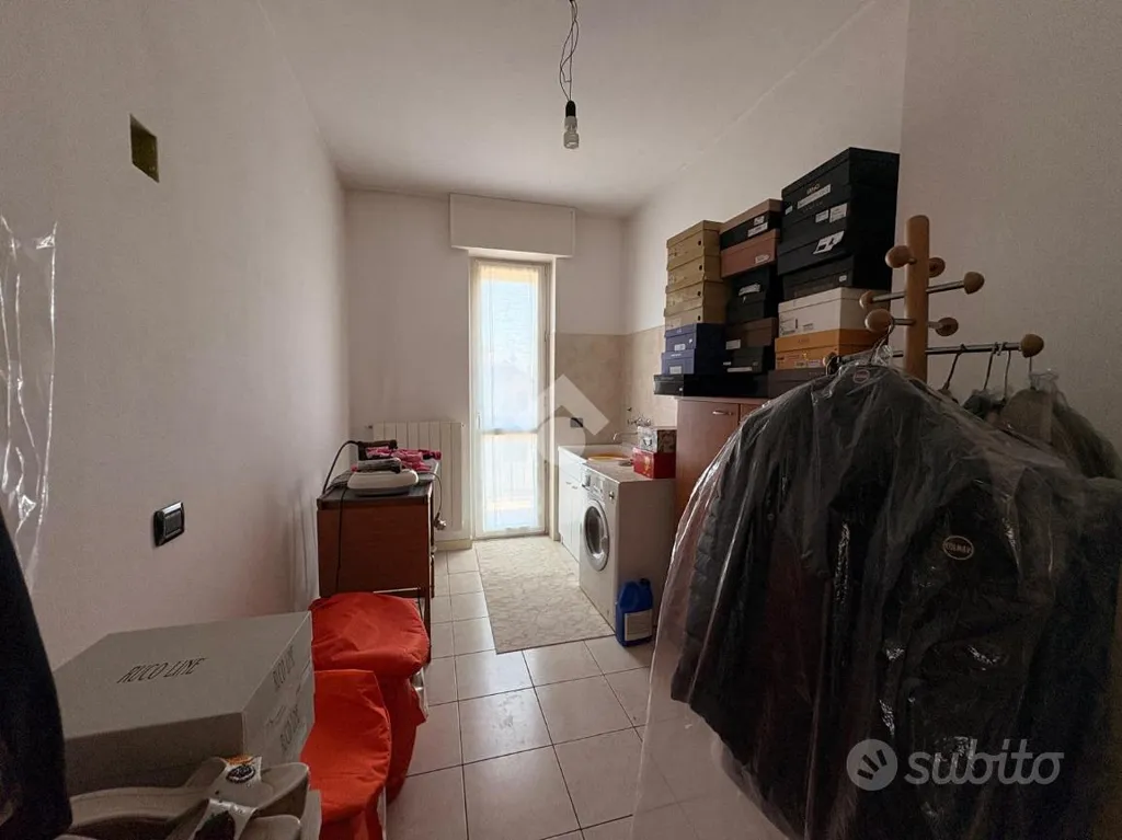 Appartement 4 pièces à IT