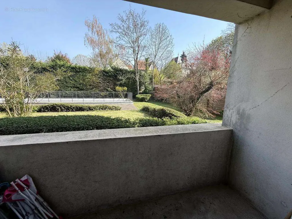 Balcon - Appartement F4 Lumineux avec Parking à Montmorency