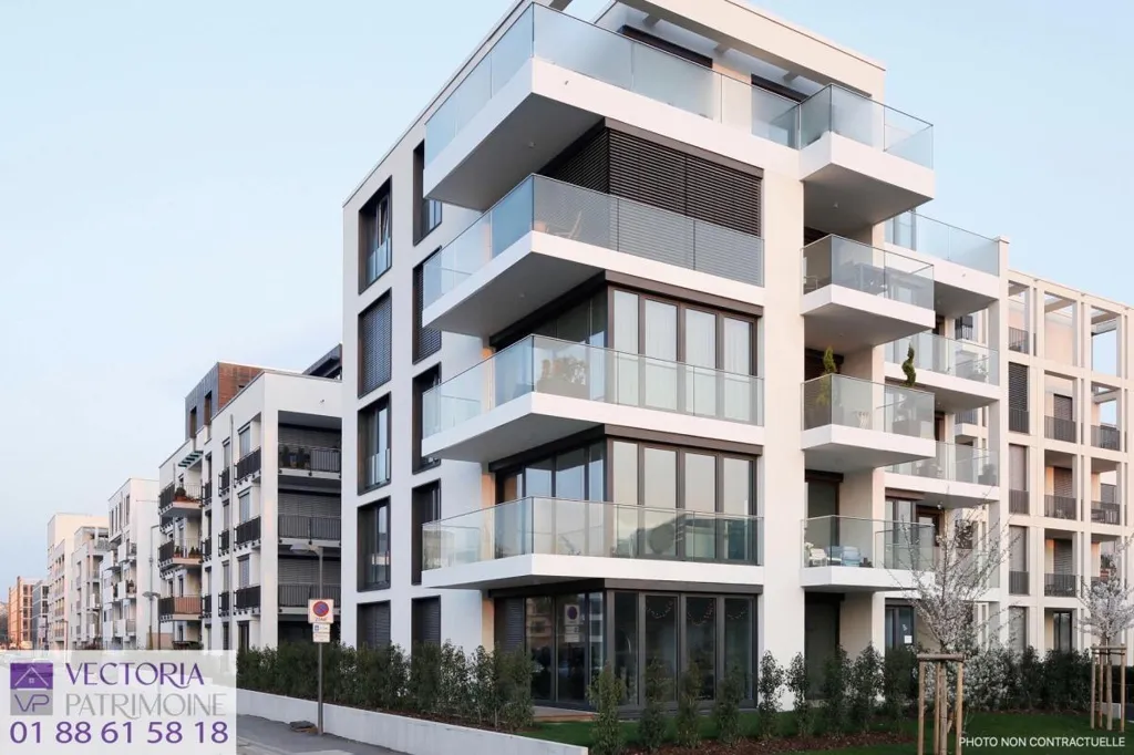 Extérieur - Appartement Neuf avec Terrasse et Garage à Paris (75018)