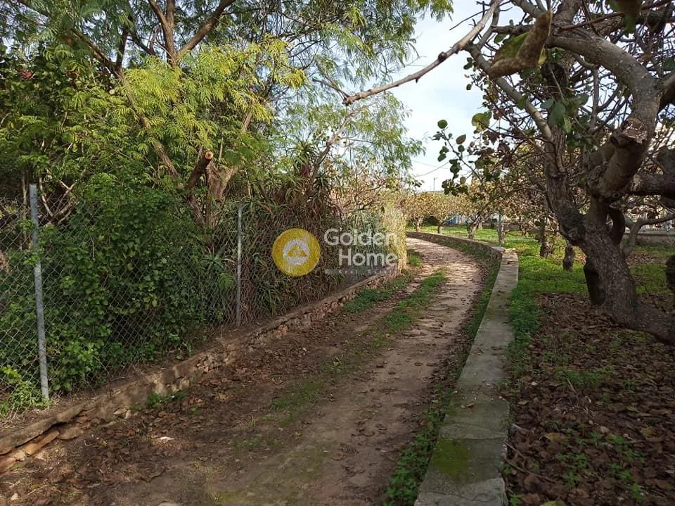 Jardin - Development Plot with Sea View in Egina Centre