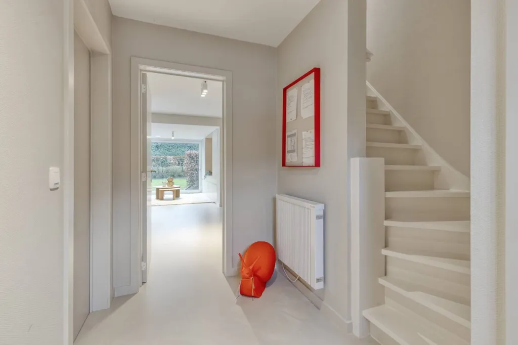 Entrée - Villa avec Pratique Rénovée au Centre de Sint-Idesbald