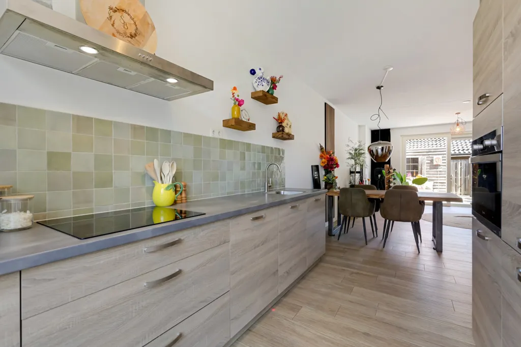 Cuisine - Corner House with Garden in Overasselt