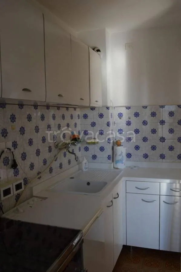 Köök - Spacious Apartment with Balcony in Roburent