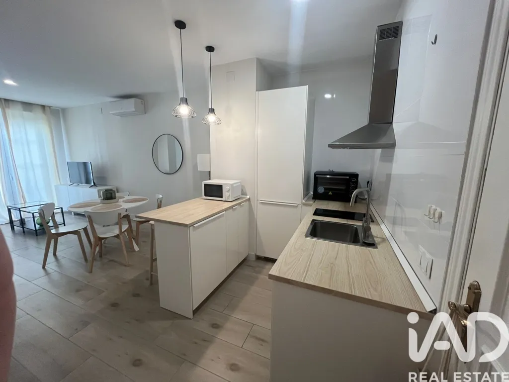 Cuisine - Centrally Located Modernised Apartment in Málaga