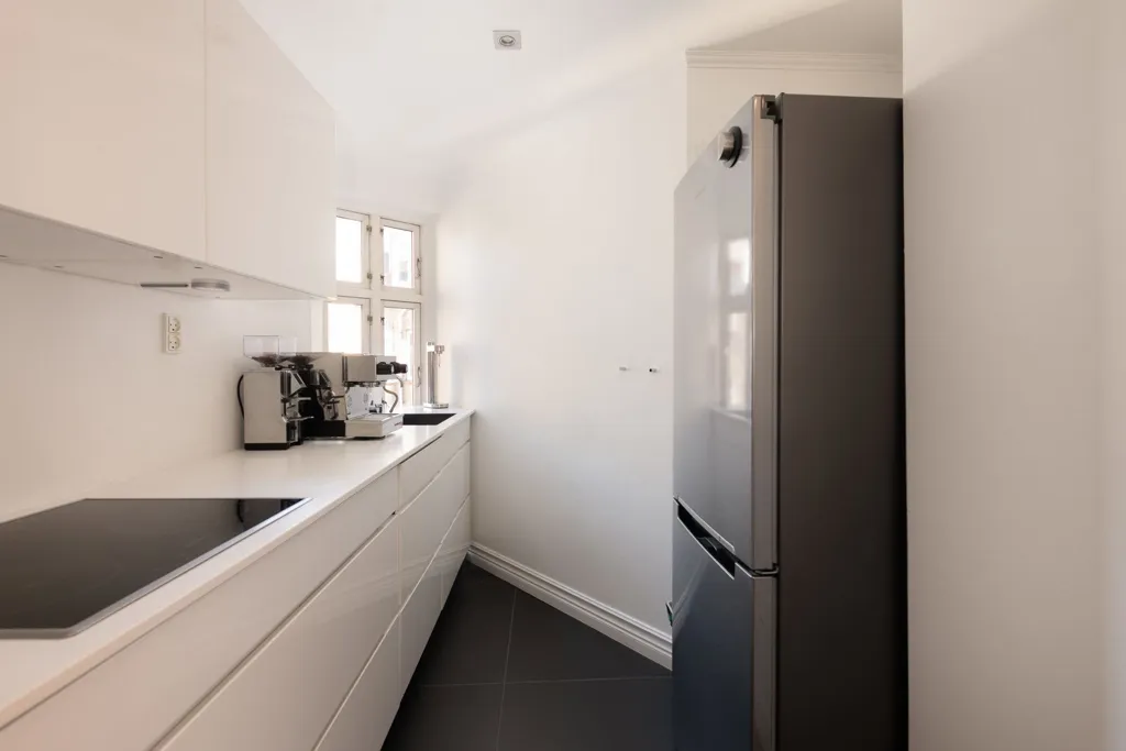 Cuisine - Turnkey Flat with Historic Charm in Copenhagen Ø
