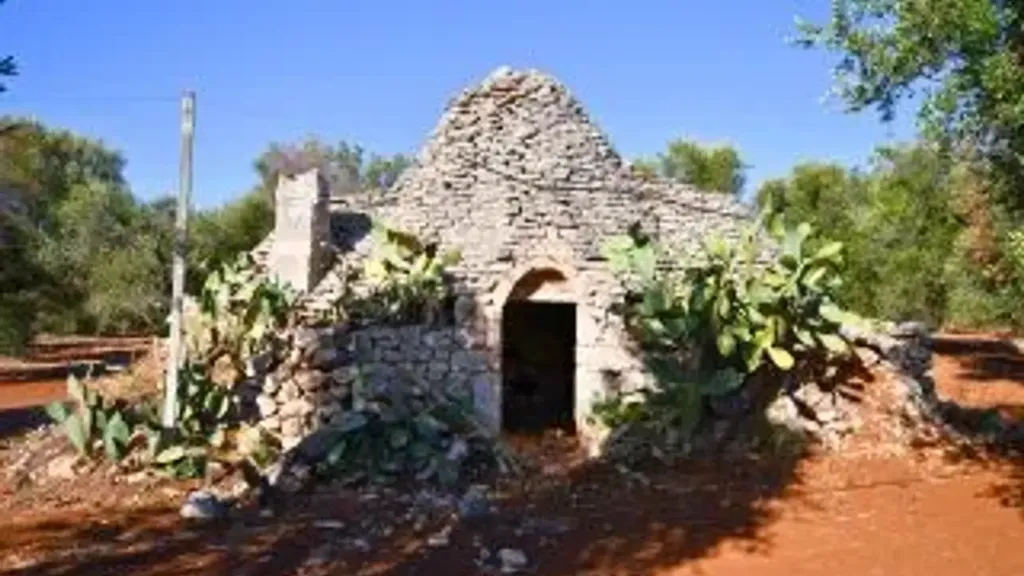 Exterior - Historic Palazzo with Panoramic Terrace in Ostuni