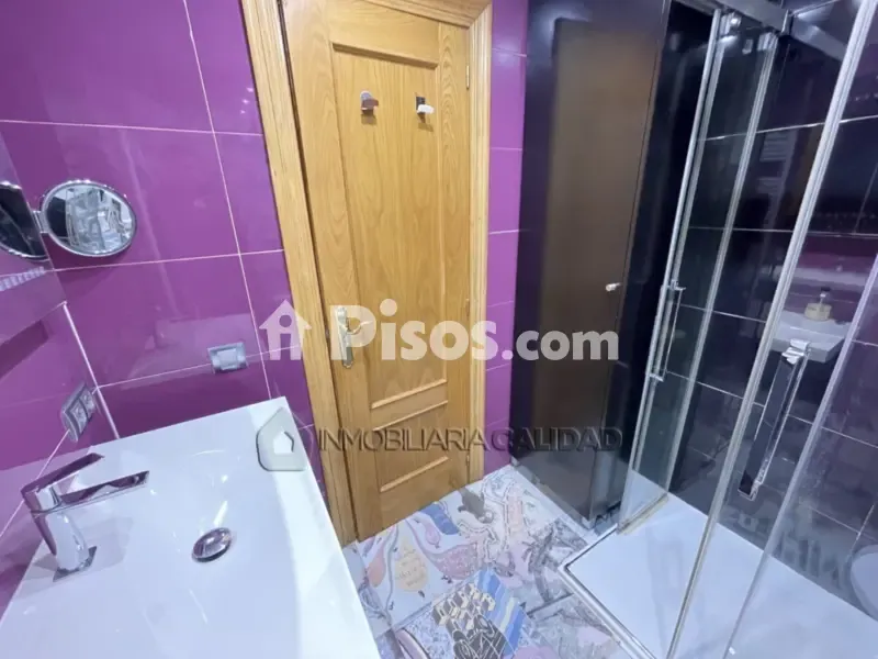 Vannitoad - Modern Flat with Tech Features in Historic Centre