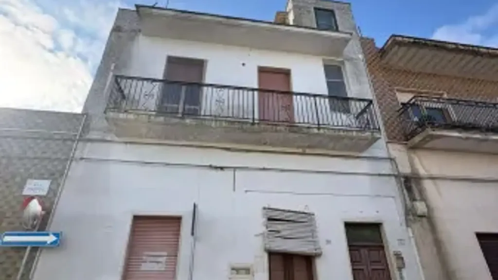 Extérieur - Terraced House with Traditional Features in Sava