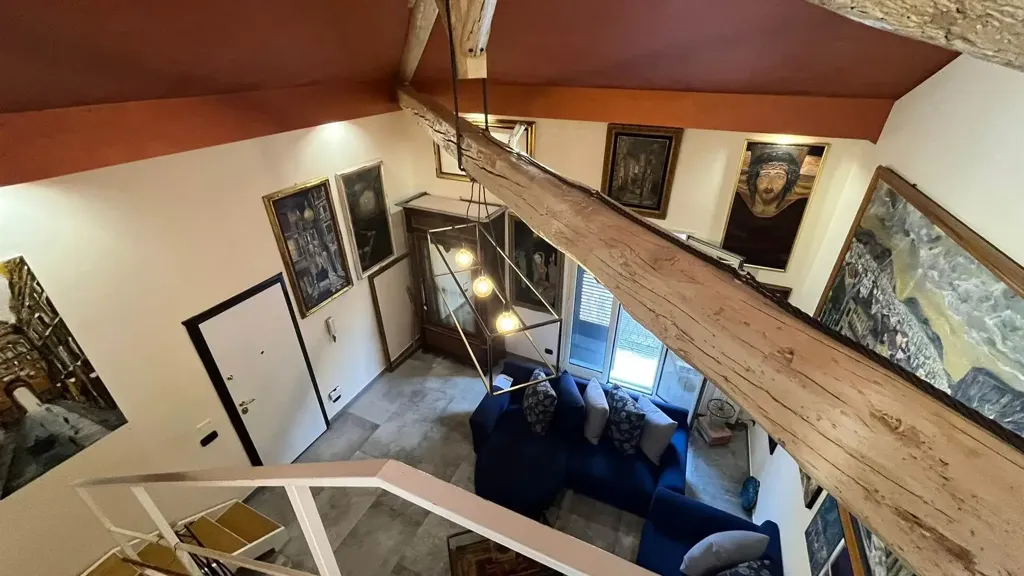 Stanze - Two-Level Apartment with Terraces in Palermo