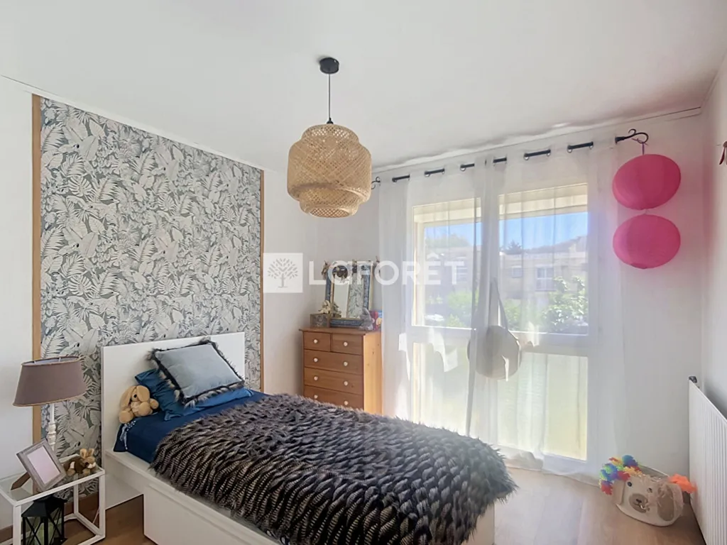Chambres - Maison en Copropriété avec Jardin à Aubagne