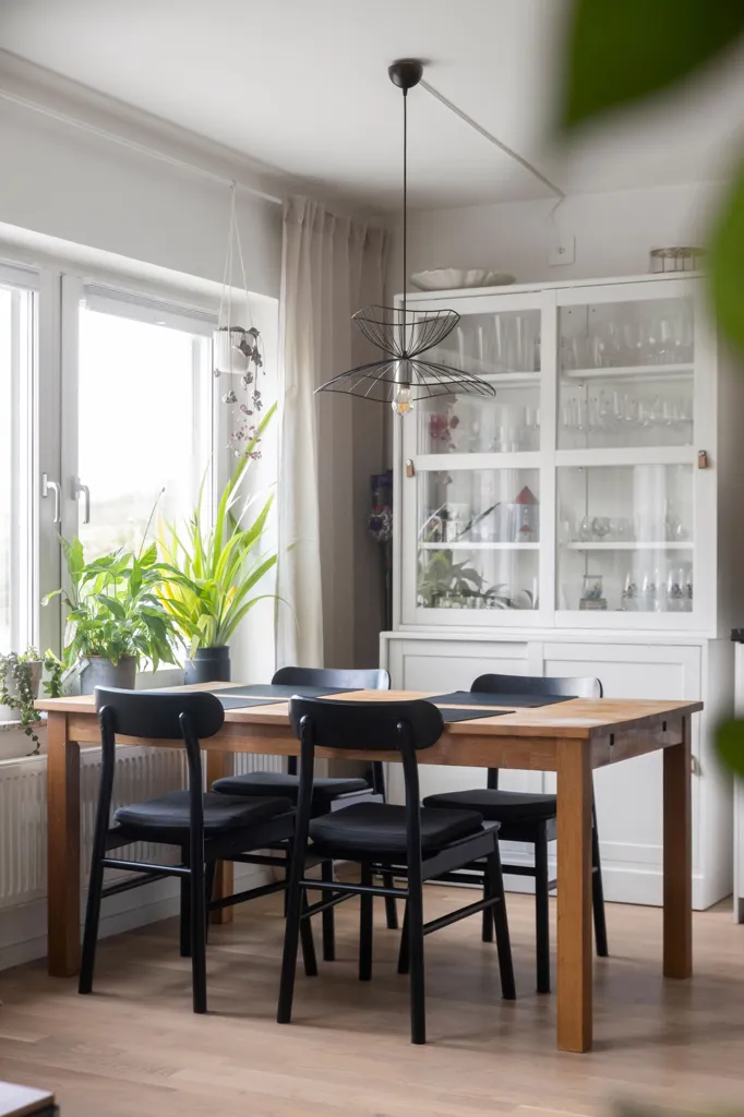 Sala da pranzo - Modern Flat with Balcony in Kongahälla