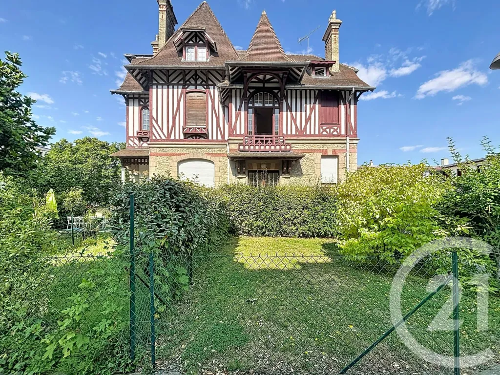 Esterno - Historic 2-Bedroom Apartment in Rambouillet