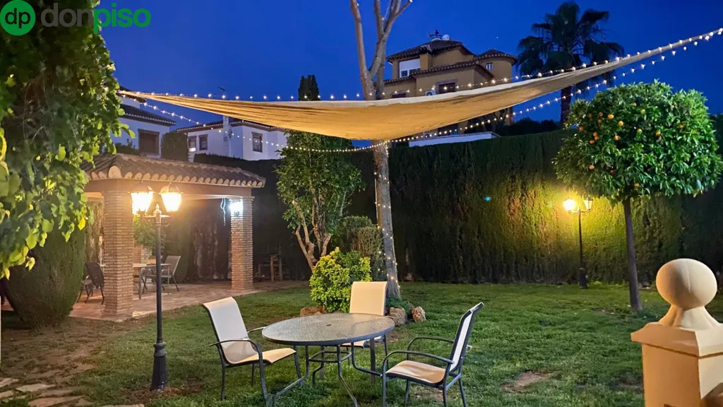 Jardin - Luxury Detached House with Pool in Zubia