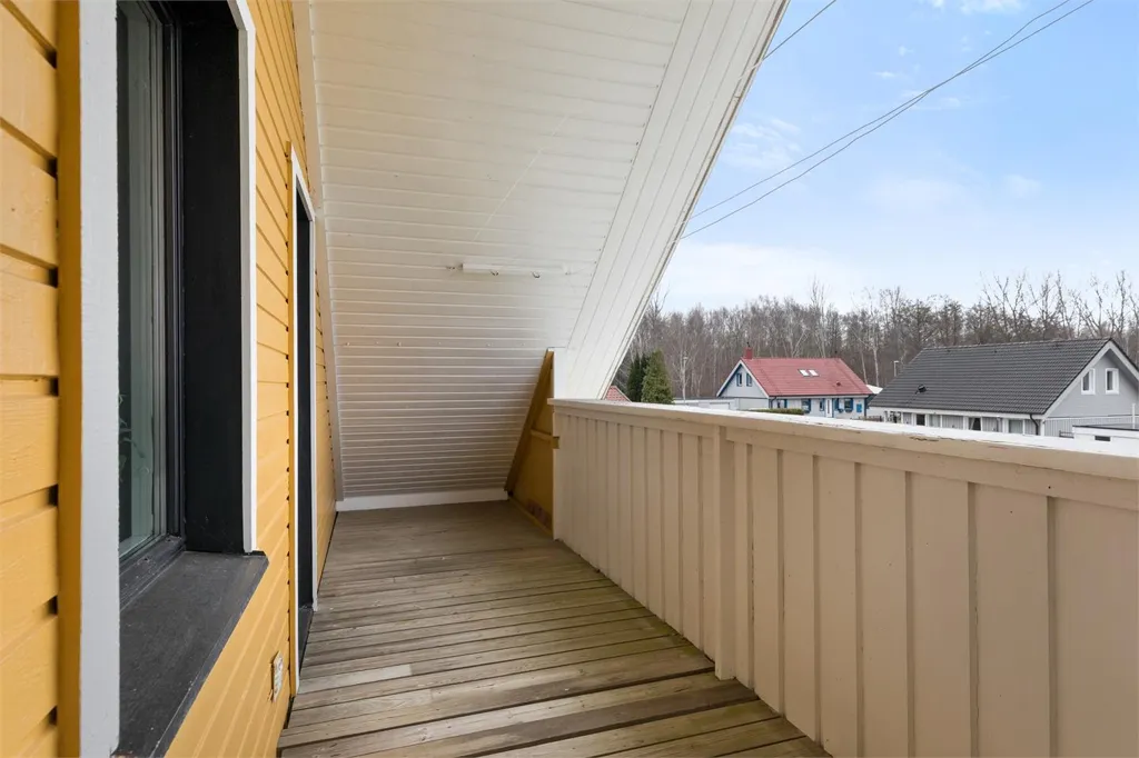 Balcon - Villa with Garden in Gullbranna, Halmstad