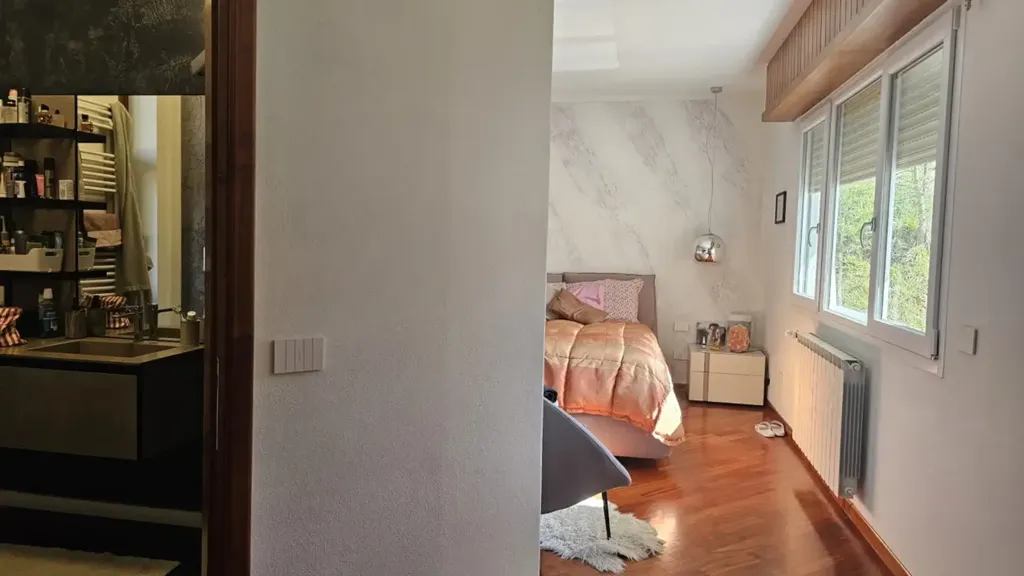 Esik - Feng Shui Villa with Garden in Reggello