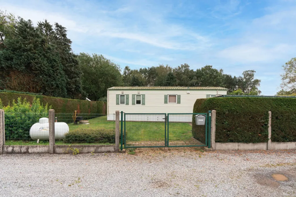 Esterno - Stacaravan with Garden in Tremelo Baal