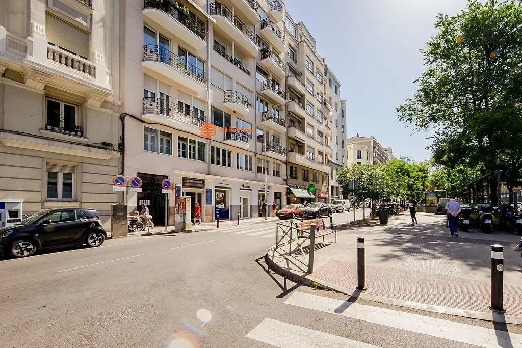 Välivaade - Modern Flat with A/C in Retiro District