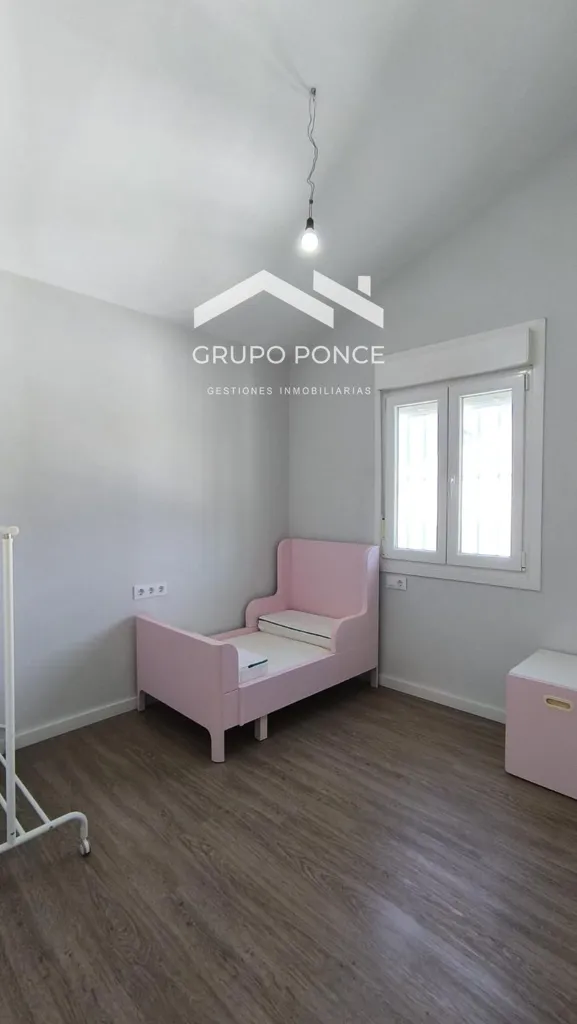 Magamistoad - Semi-Detached House with Pool in Este-Delicias