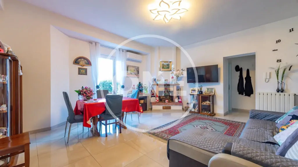 Elutuba - Bifamily Villa with Private Garden in Ardea