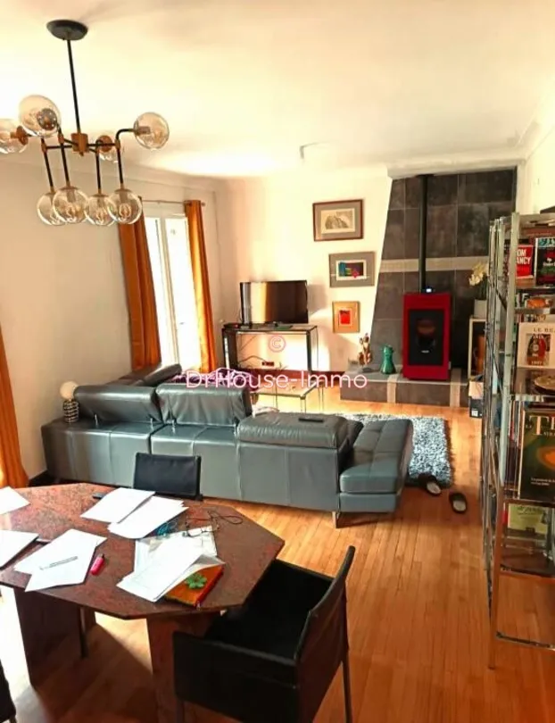 Living Room - Mixed-Use Building with Commercial Space in Excideuil