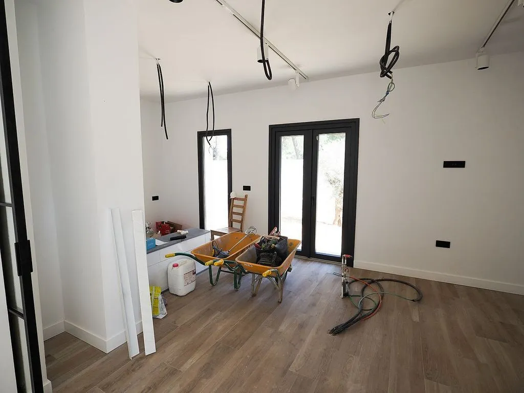 Elutuba - New Chalet with Pool in Bollullos de la Mitación