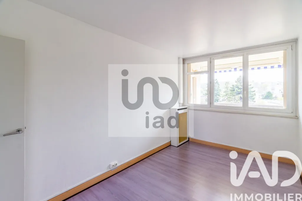 Chambres - Appartement Lumineux avec Balcon Sud dans Résidence Gardée