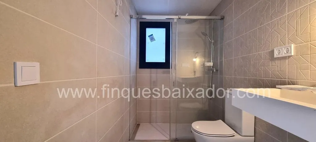 Vannitoad - New Build House with Pool in Segur de Calafell