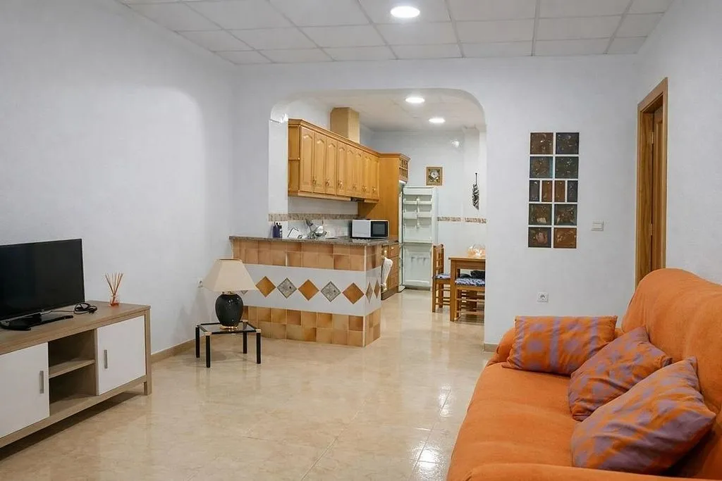 Elutuba - Ground Floor Chalet with Garage in Almoradí