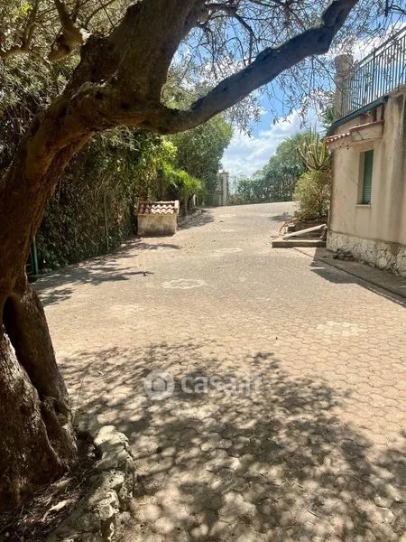 Extérieur - Villa with Garden in San Cataldo