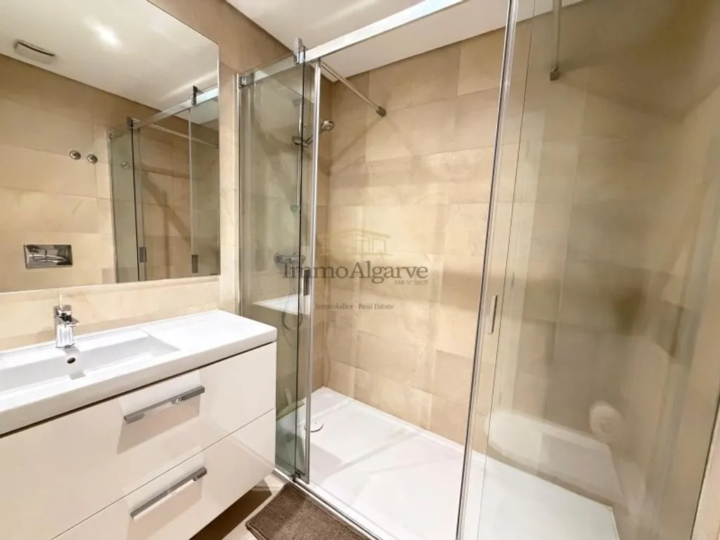 Vannitoad - Luxury Flat with Pool in Albufeira