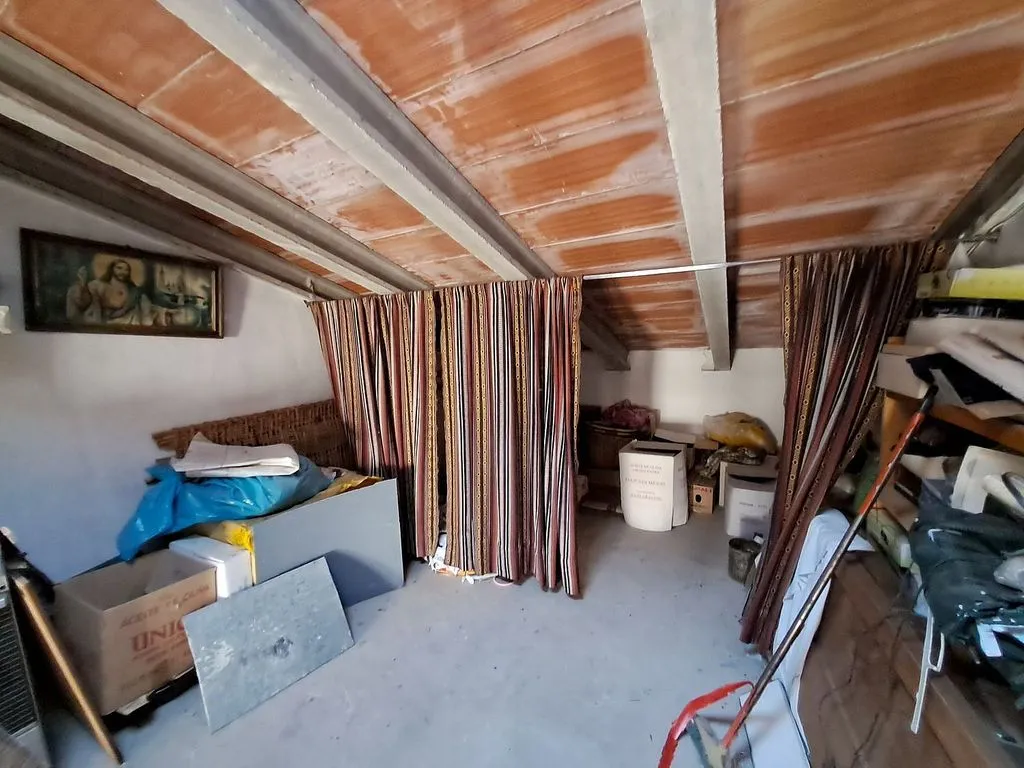 Toad - Traditional Chalet with Terrace in Valjunquera