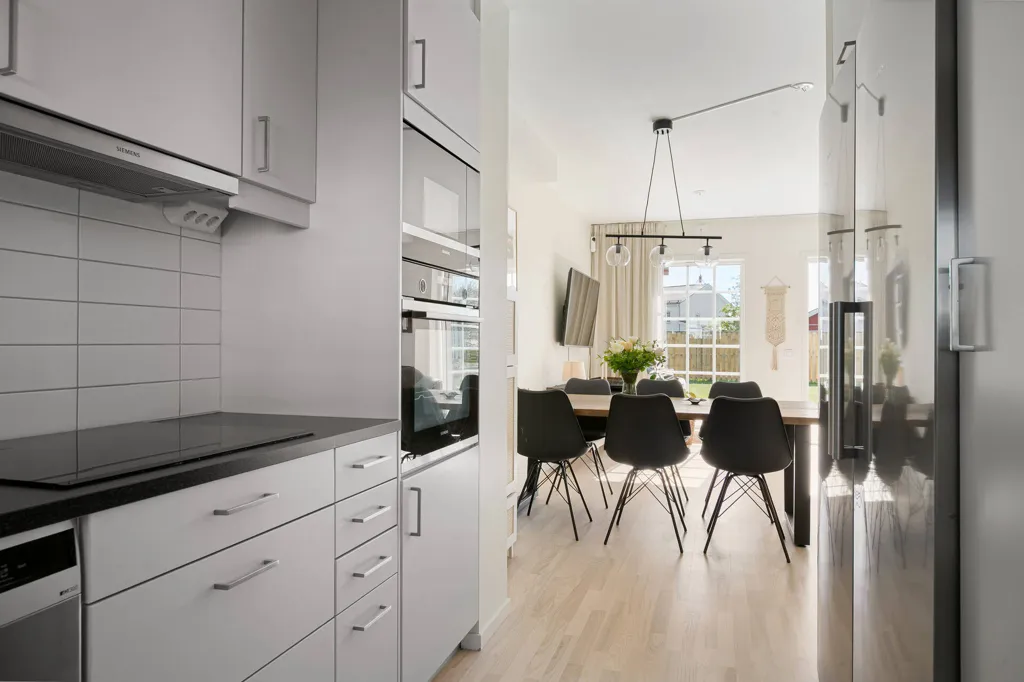 Kitchen - Modern Bungalow with Garden in Säljan