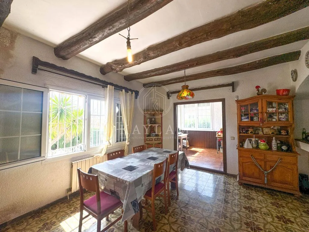 Söögituba - Luxury Villa with Pool in Lloret de Mar